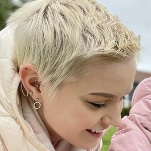 Victoria Trengereid Sara image 4