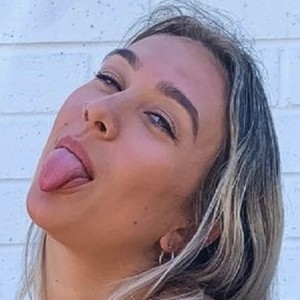 Victoria Tschopp image 7