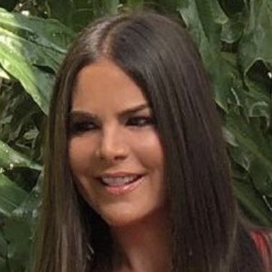 Vielka Valenzuela image 6