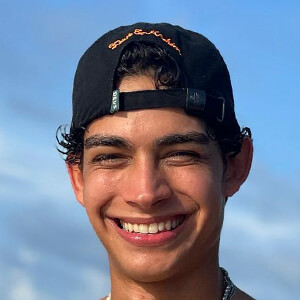 Vinicius Barreto, 26 (TikTok Star)