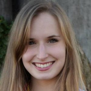 Viola Brand, 31 (骑单车的人)