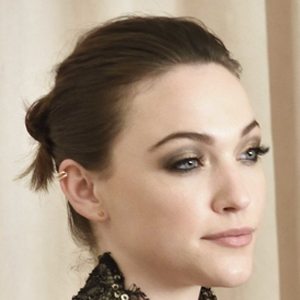 Violett Beane image 6