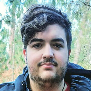 VIPLAJO, 28 (YouTube Star)