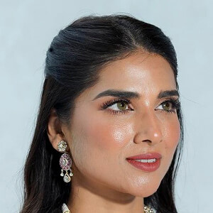 Virdah Javed Khan image 12