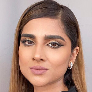 Virdah Javed Khan image 2