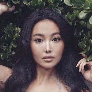 Viv Li image 7