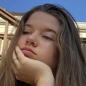 Vivian Shea image 7