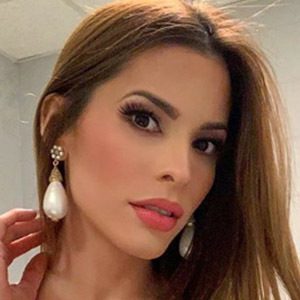 Viviana Ortiz Pastrana, 39 (Model)