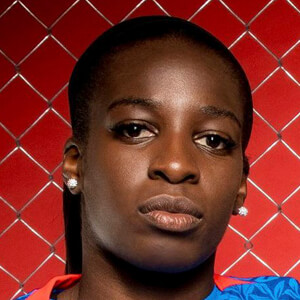 Viviane Asseyi, 31 (Joueur de football)