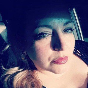 Vivienne Rose image 3