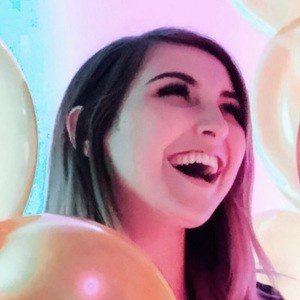 Vixella, 31 (YouTube Star)