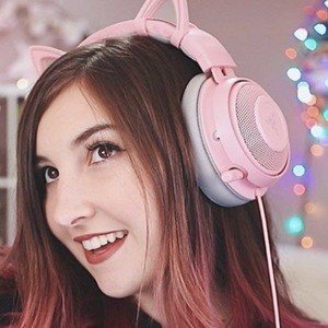 Vixella (YouTube Star) - Bio, Birthday, Family, Age & Born | AllFamous.org