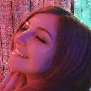 Vixella, 31 (Estrella de YouTube)