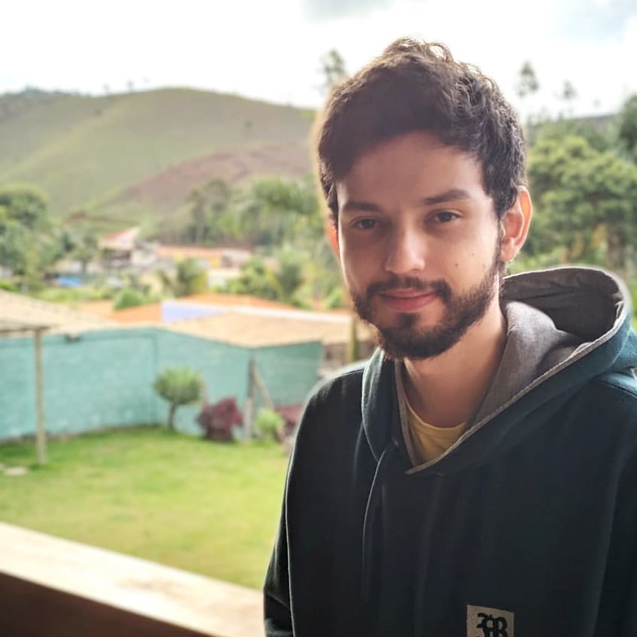 VxGameplay, 22 (YouTube Star)