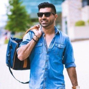 Waqar Malik, 36 (Ngôi sao Facebook)