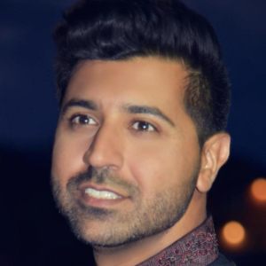 Waqar Malik, 36 (Facebook Star)