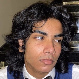 Warren Martin image 4