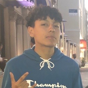 Wavy Osvaldo image 2