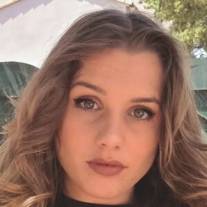 Weenzly, 25 (TikTok Star)