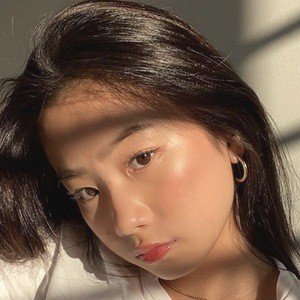 Wen Wei, 22 (YouTube Star)