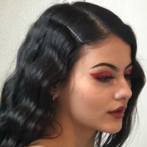 Wendolyn Ortiz, 22 (YouTube明星)