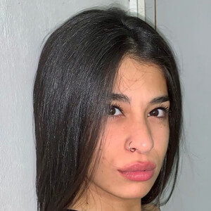 Wendy Daiana, 27 (TikTok Star)