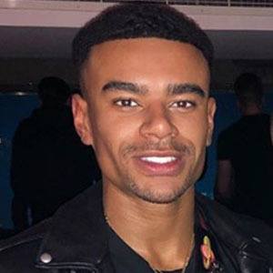 Wes Nelson, 25 (Ngôi sao truyền hình thực tế)