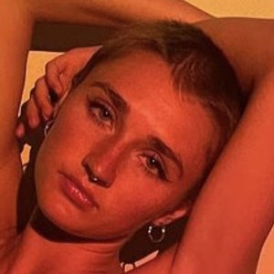 Whitney Hanson image 4