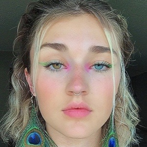 Whitney Hanson image 7