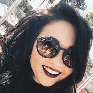 Whitney Shay, 27 (Star di YouTube)