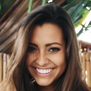 Whitney Wren image 3