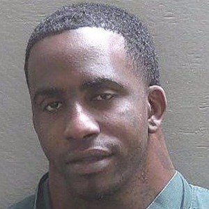 Wide Neck image 6