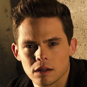 Willy Martin, 38 (Attore TV)