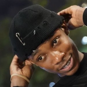 WillyNotWillie image 6