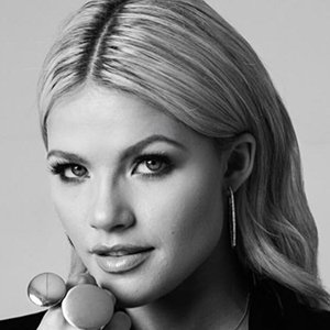 Witney Carson, 30 (Dançarinos)