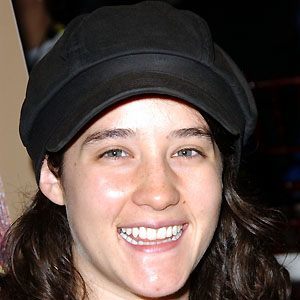 Ximena Sariñana, 40 (Поп-певец)