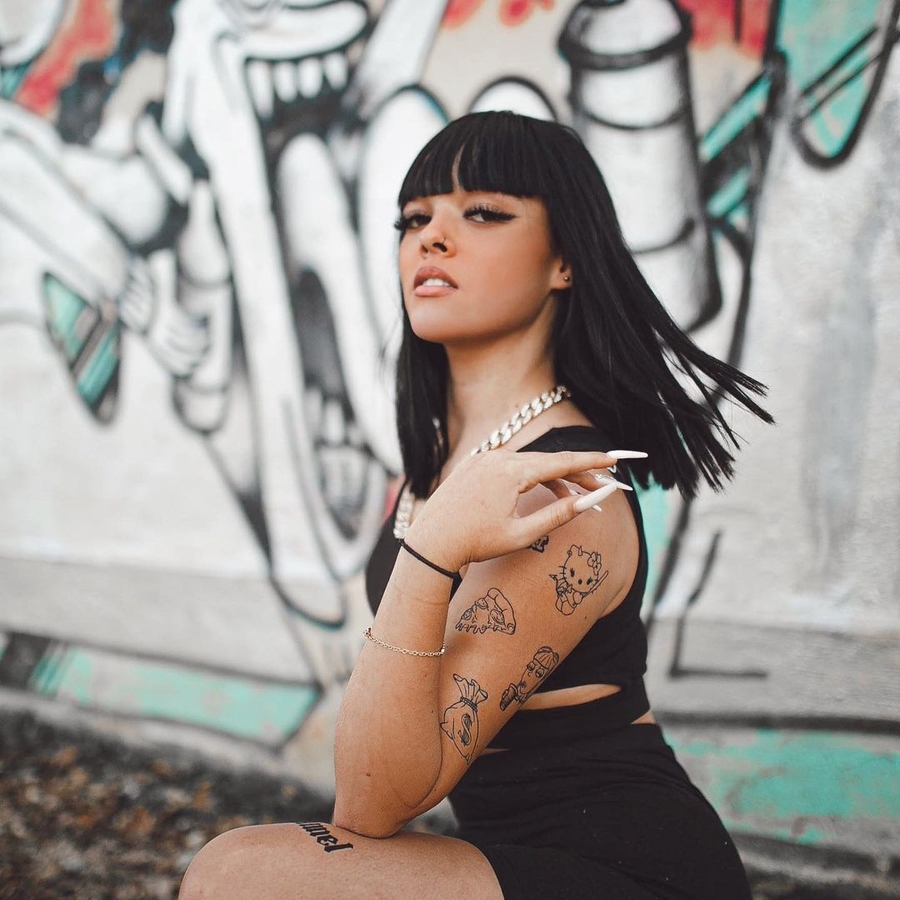 Xinni Xinnita, 23 (TikTok Star)