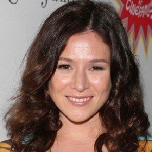 Yael Stone image 3