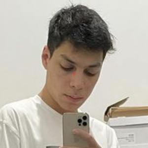 Yair17, 25 (YouTube Star)