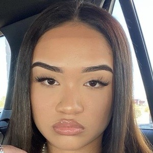 Yamilie Alonzo image 4