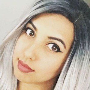 Yammy, 31 (Estrella de YouTube)