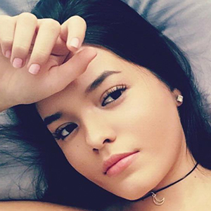 Yaneli Carrillo image 4