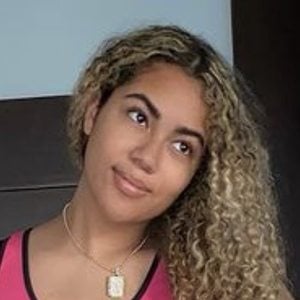 Yanelle Hernandez, 23 (TikTok Star)