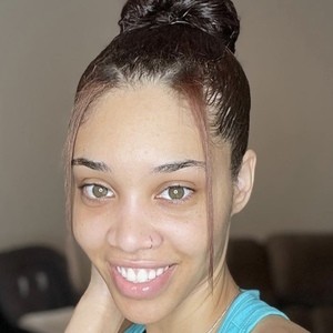 Yanni Giles, 30 (TikTok Star)