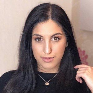 Yasmin Dan image 4