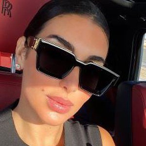 Yasmine Sabri image 8