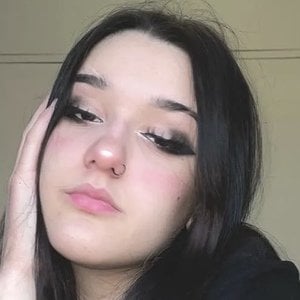Ыазмин Ело