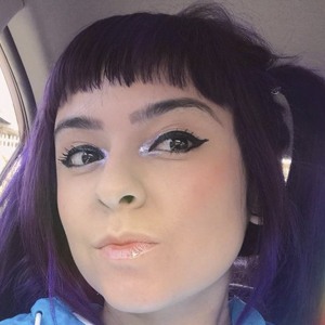 Yellowspoongirl image 3