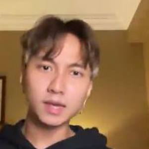 Yik Keat Lee image 3