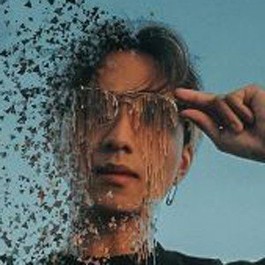 Yik Keat Lee image 6